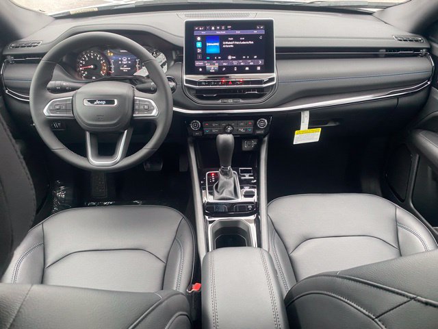 New 2026 Jeep Compass Limited AWD/4WD image 33