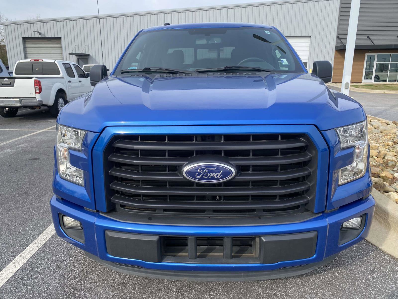 Used 2016 Ford F150 XLT w/ Equipment Group 302A Luxury image 2