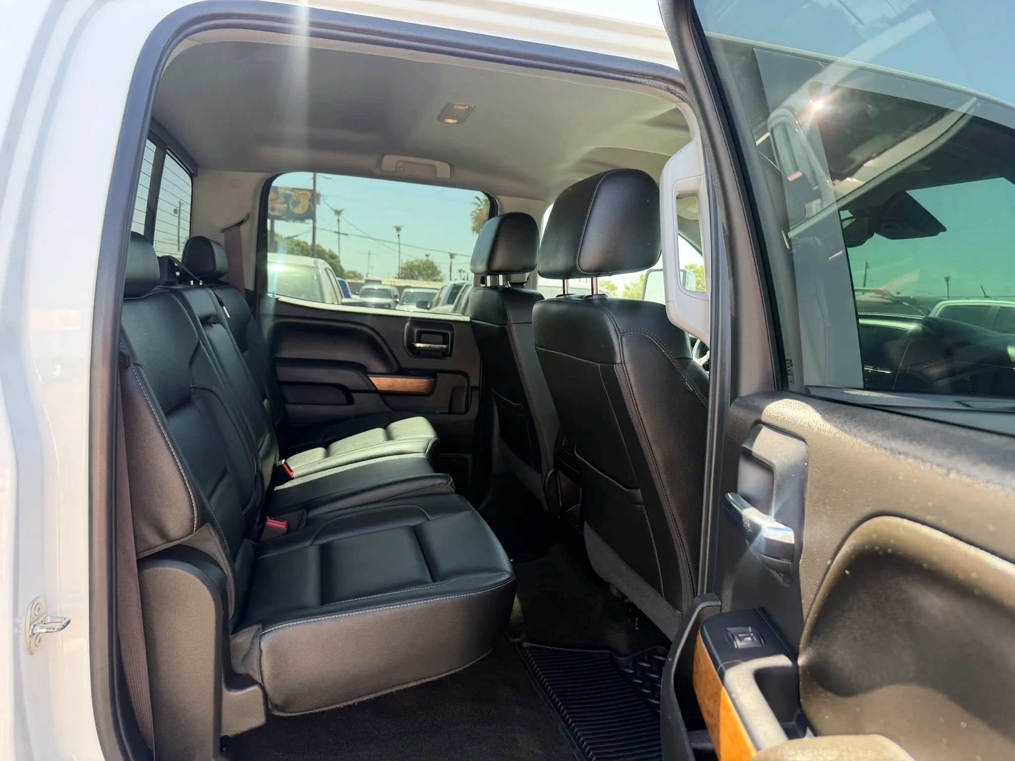 Used 2016 Chevrolet Silverado 2500 LTZ w/ Duramax Plus Package RWD image 25