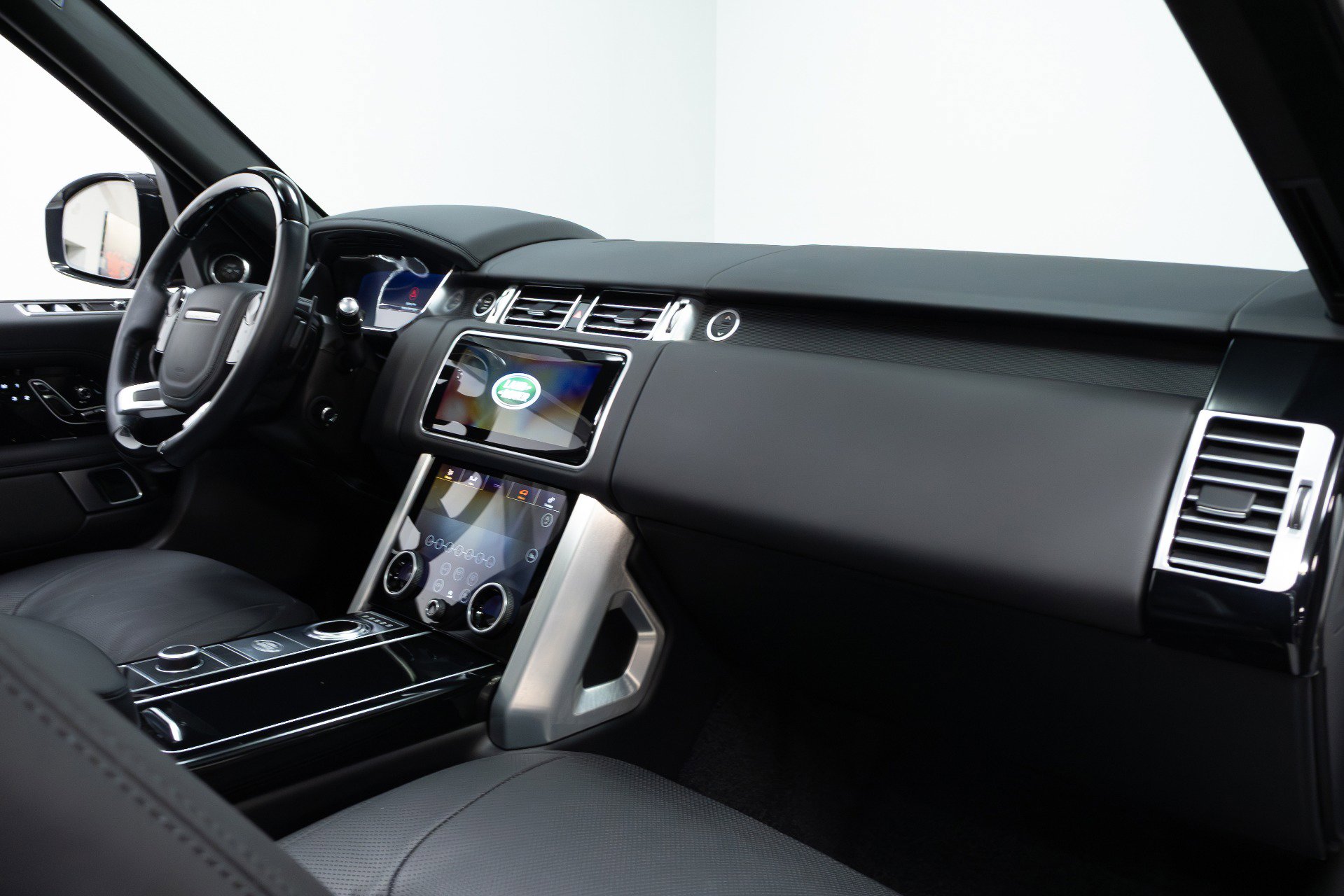 Used 2021 Land Rover Range Rover Westminster Edition image 24