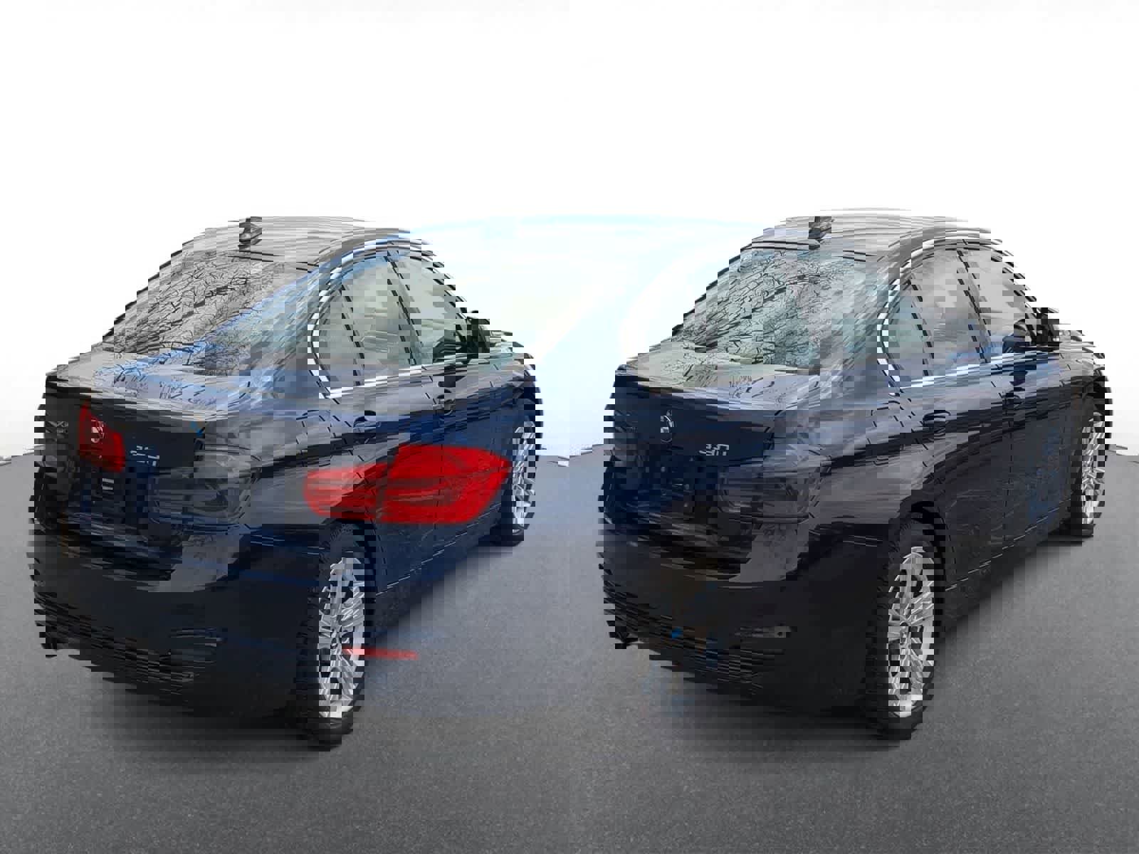 Used 2018 BMW 330i xDrive Sedan w/ Convenience Package AWD/4WD image 8