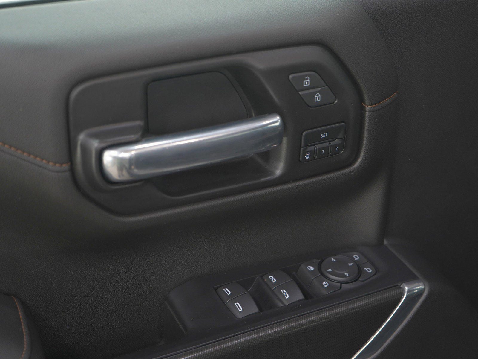 Used 2021 GMC Sierra 1500 AT4 image 23