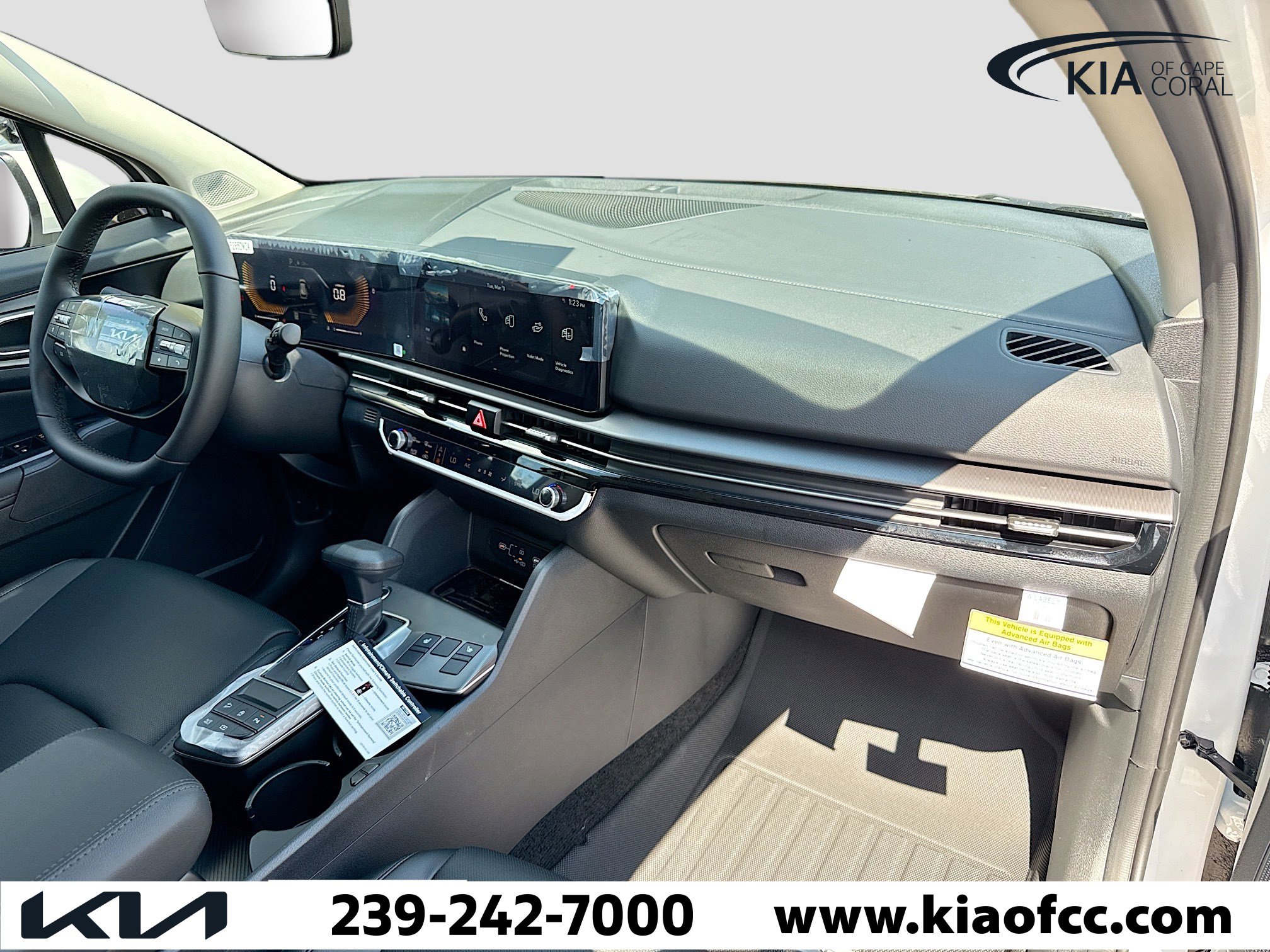 New 2026 Kia Sportage EX image 13