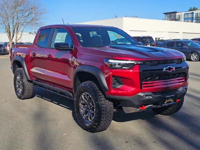 New 2026 Chevrolet Colorado ZR2 w/ Technology Package AWD/4WD image 7