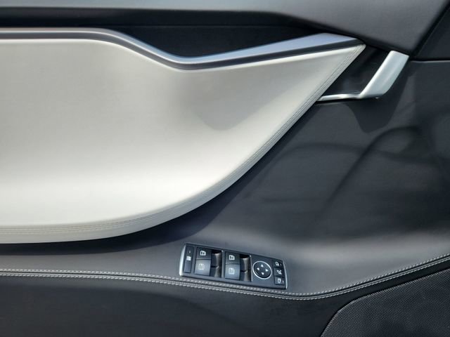 Used 2020 Tesla Model S Long Range image 22