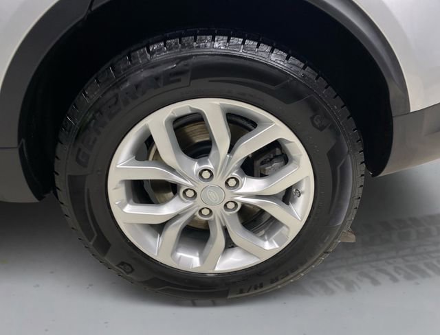 Used 2019 Land Rover Discovery SE AWD/4WD image 18