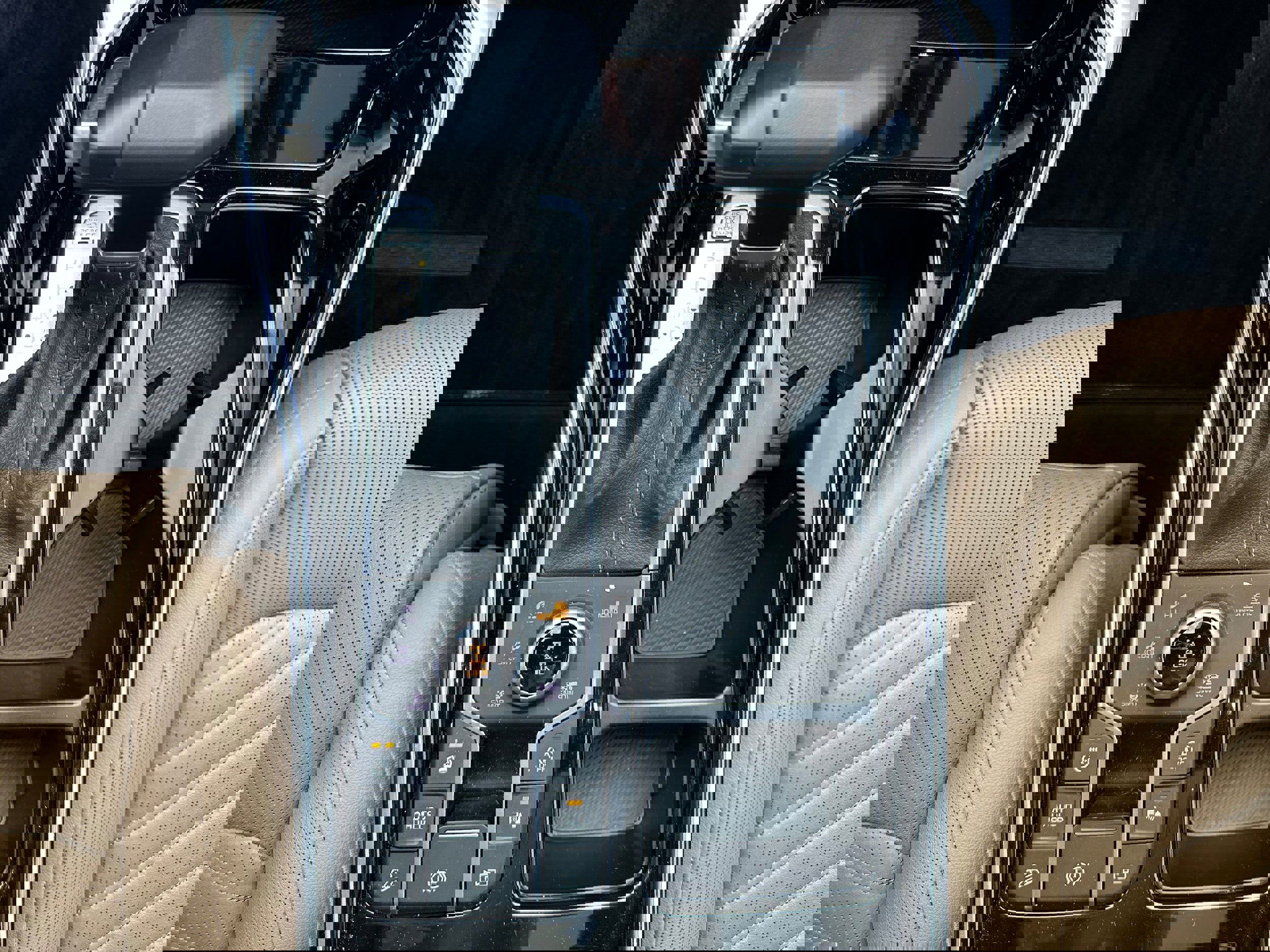 Used 2025 Kia Sorento SX Prestige w/ Olive Brown Leather Package image 50