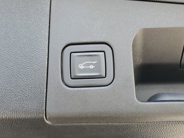 Certified 2023 Cadillac XT5 Premium Luxury w/ Technology Package FWD image 10
