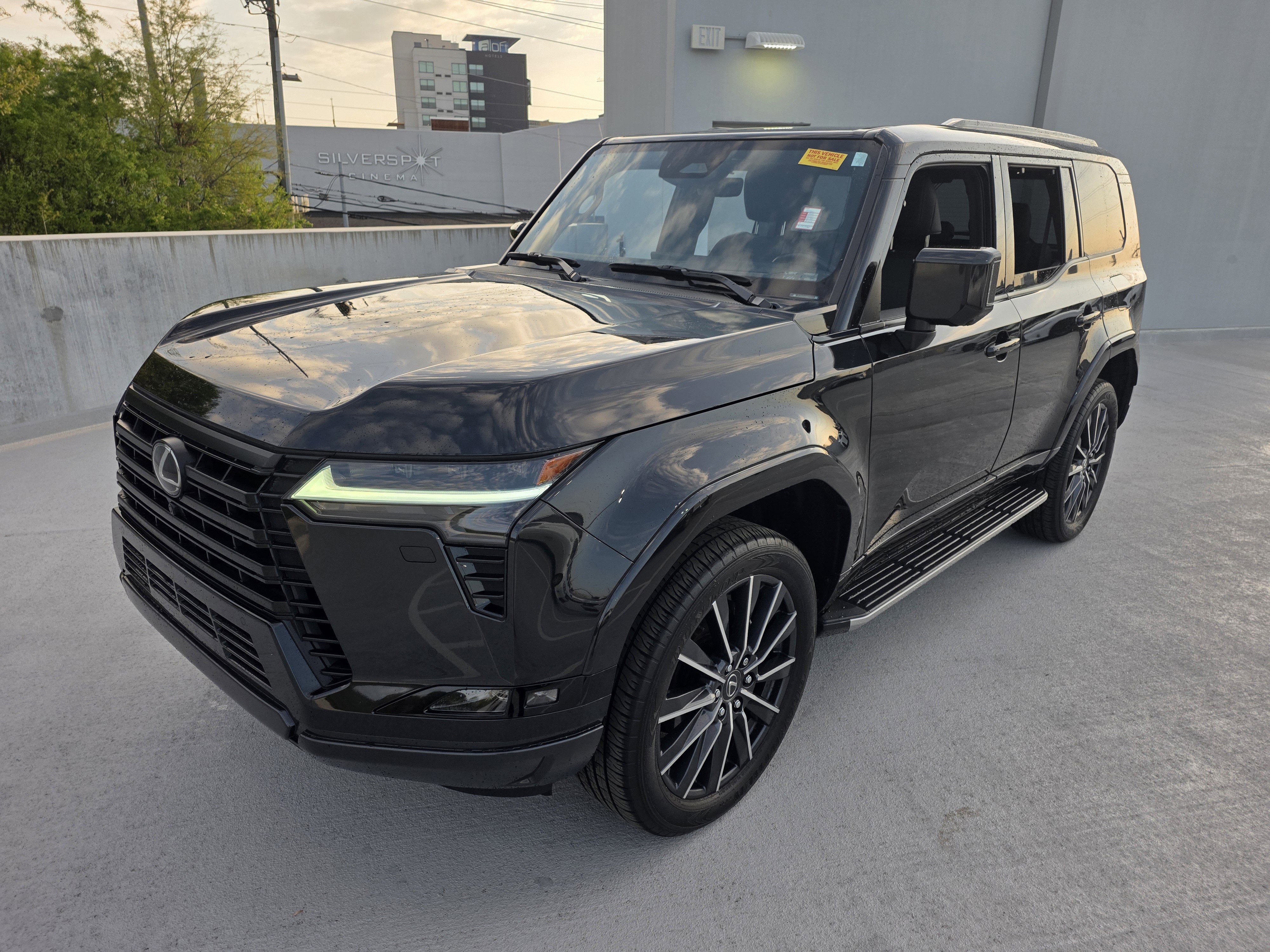 Certified 2024 Lexus GX 550 image 1