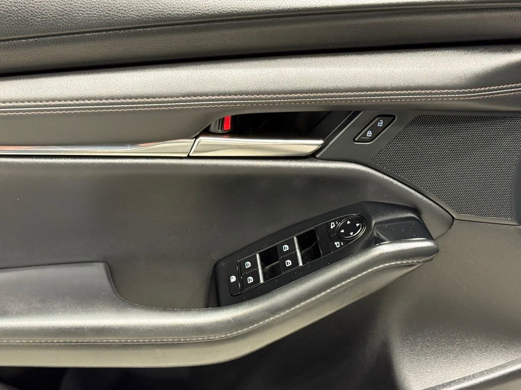 Used 2024 MAZDA MAZDA3 s image 18