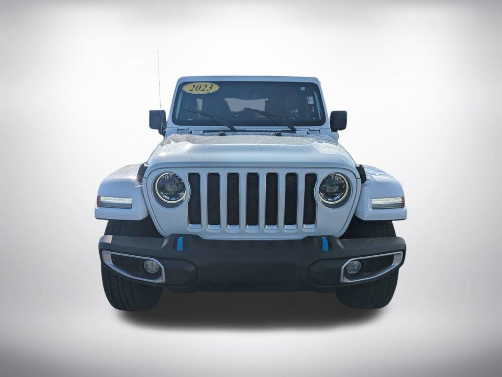 Used 2023 Jeep Wrangler Unlimited Sahara AWD/4WD image 8