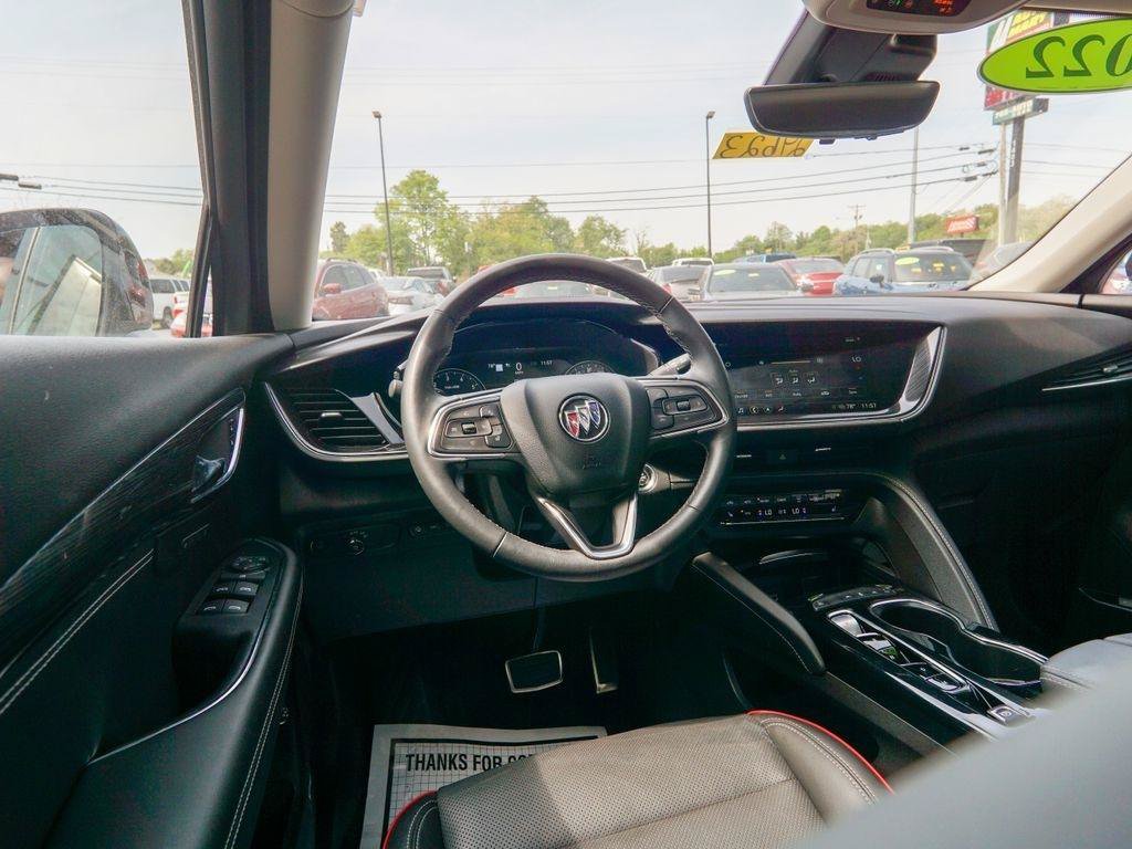 Used 2022 Buick Envision Essence w/ Technology Package II FWD image 13