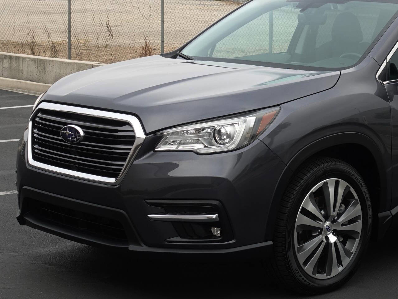 Used 2019 Subaru Ascent Limited w/ Popular Package #2 image 5