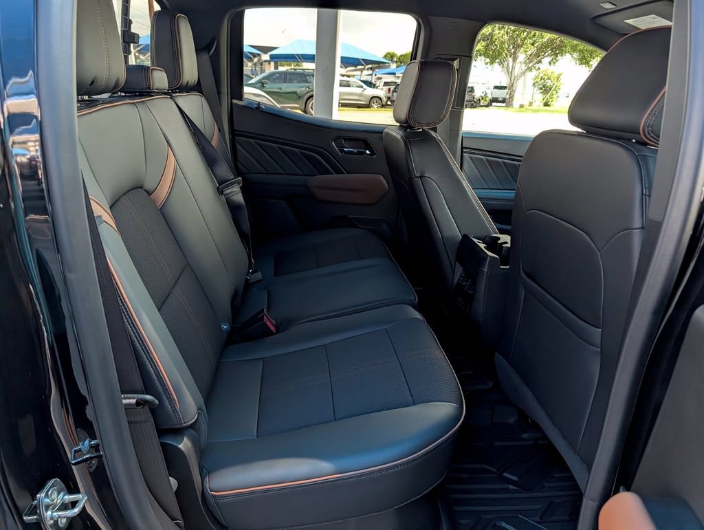 New 2026 GMC Canyon AT4 AWD/4WD image 30