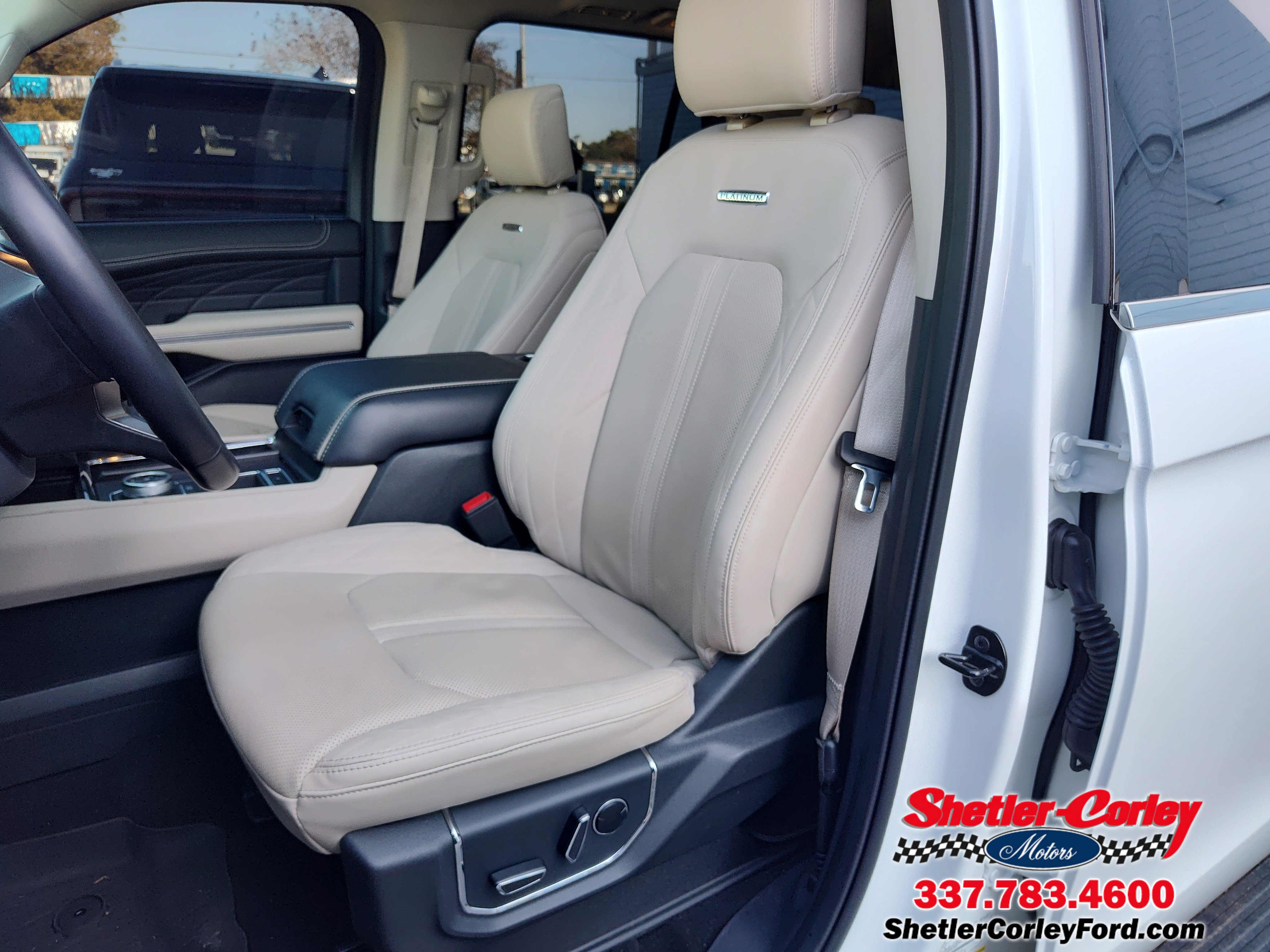 Used 2024 Ford Expedition Max Platinum image 19