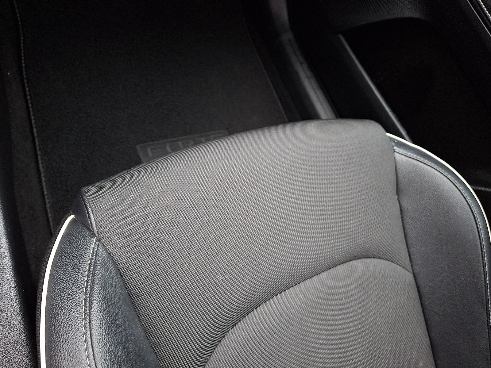 Used 2022 Kia Forte GT-Line w/ GT-Line Premium Package FWD image 26