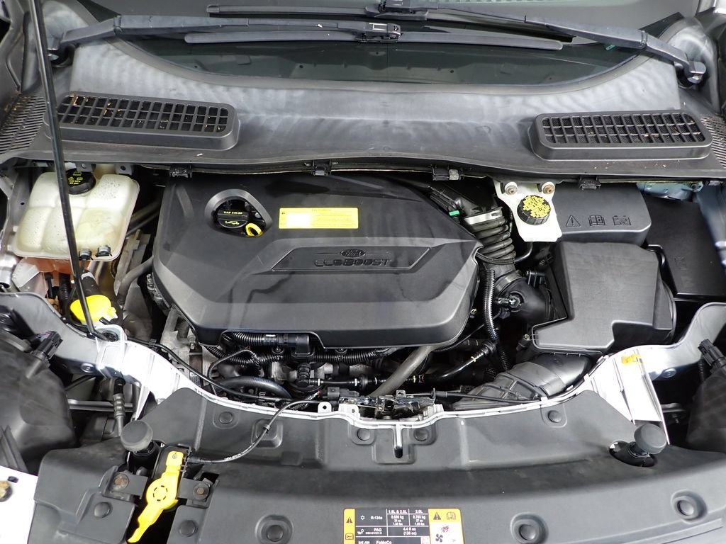 Used 2016 Ford Escape SE w/ Equipment Group 201A FWD image 39