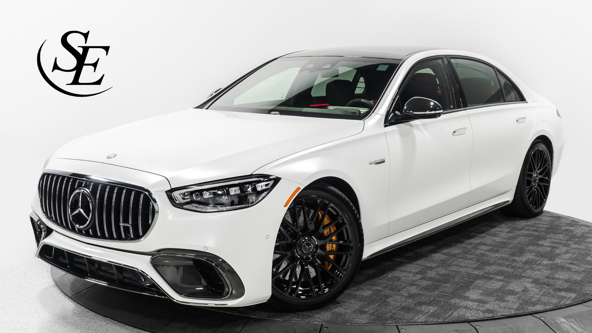Used 2024 Mercedes-Benz S 63 AMG S image 1