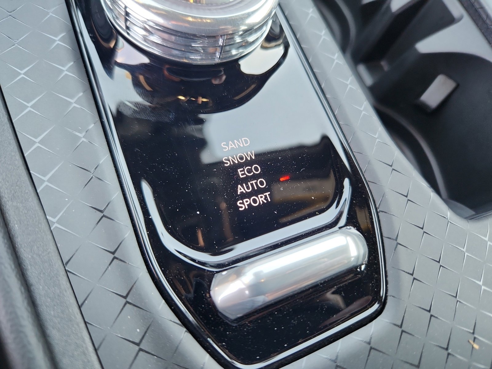 New 2025 Jeep Wagoneer S Launch Edition image 32