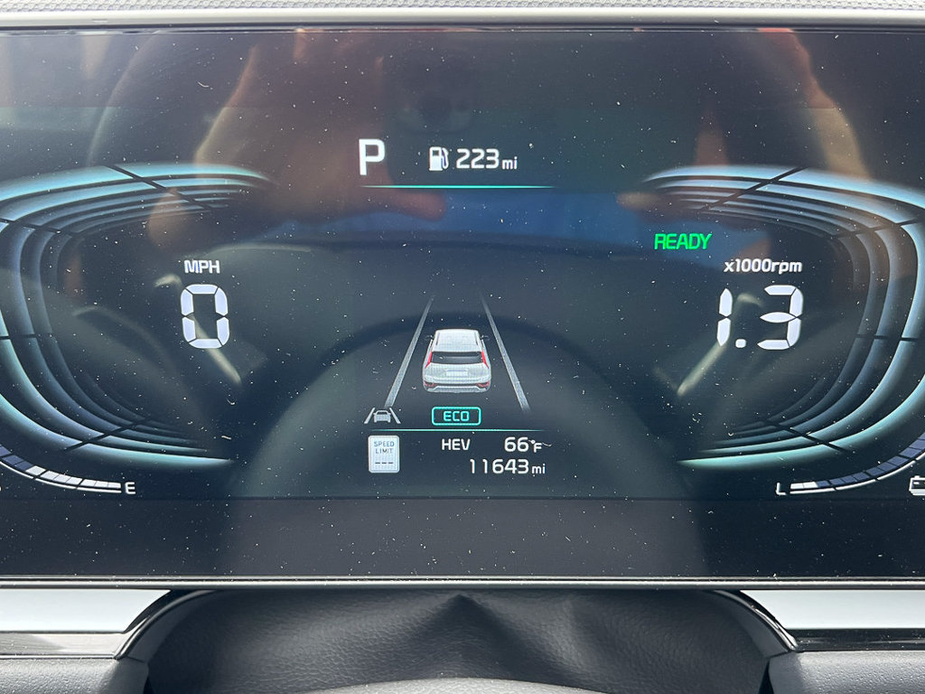 Certified 2024 Kia Niro EX w/ EX Cold Weather Package FWD image 20