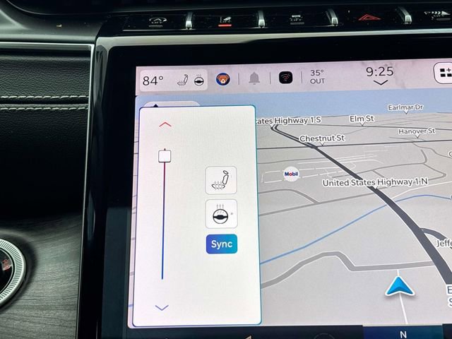 Used 2023 Jeep Grand Cherokee Limited w/ Black Appearance Package AWD/4WD image 24