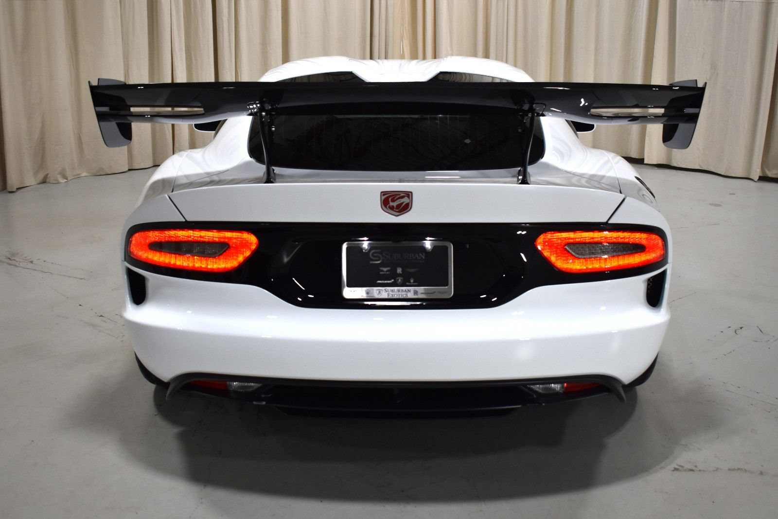 Used 2016 Dodge Viper ACR RWD image 5