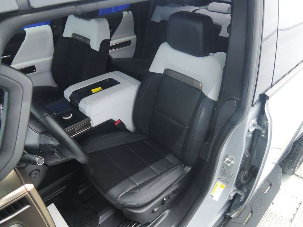 Used 2024 GMC Hummer EV 3X w/ LPO, Illumination Package AWD/4WD image 7