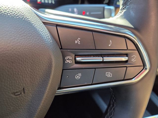 Used 2025 Chevrolet Equinox ACTIV w/ Safety and Technology Package image 38