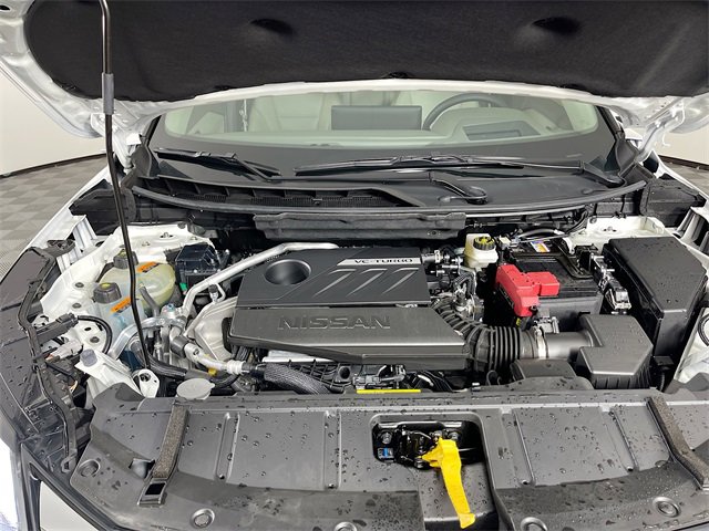 Used 2025 Nissan Rogue SL w/ Tech Package image 32