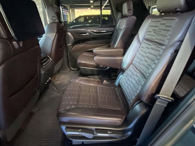 Used 2023 Cadillac Escalade V image 11