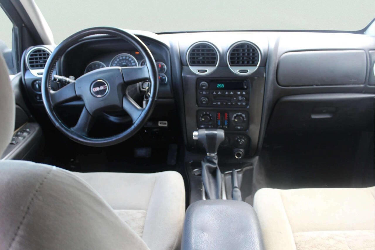Used 2006 GMC Envoy SLE w/ Sle Preferred Equipment Group image 5