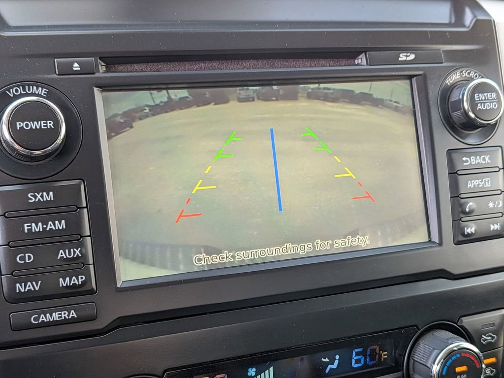 Used 2018 Nissan Titan SL w/ Chrome Package image 20