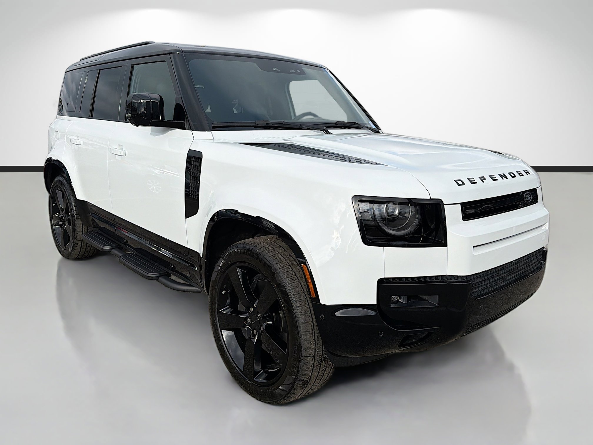 New 2026 Land Rover Defender 110 X-Dynamic SE image 7