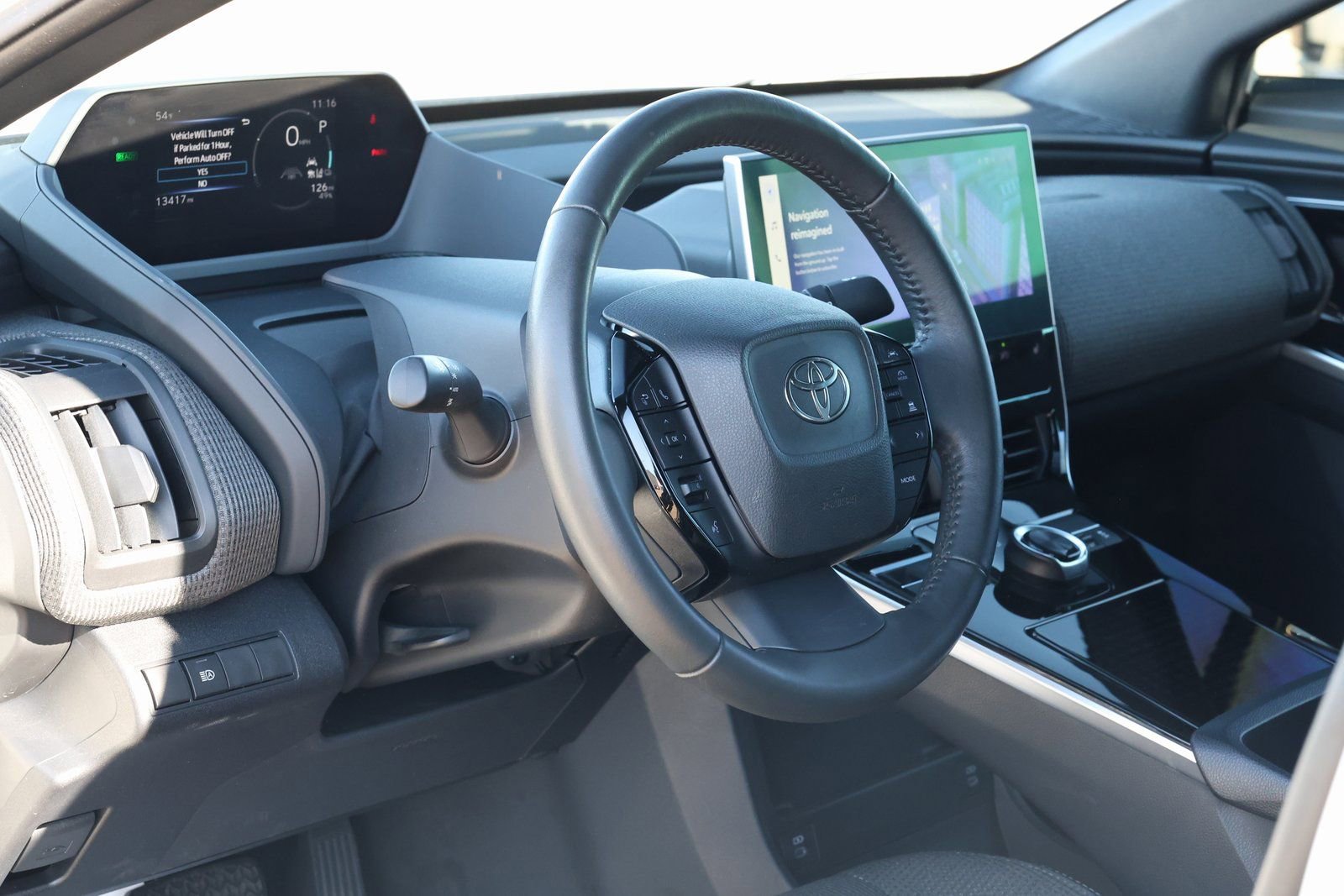 Used 2023 Toyota bZ4X XLE w/ Weather Package image 15