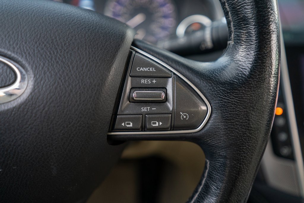 Used 2015 INFINITI Q50 Premium w/ Navigation Package image 16