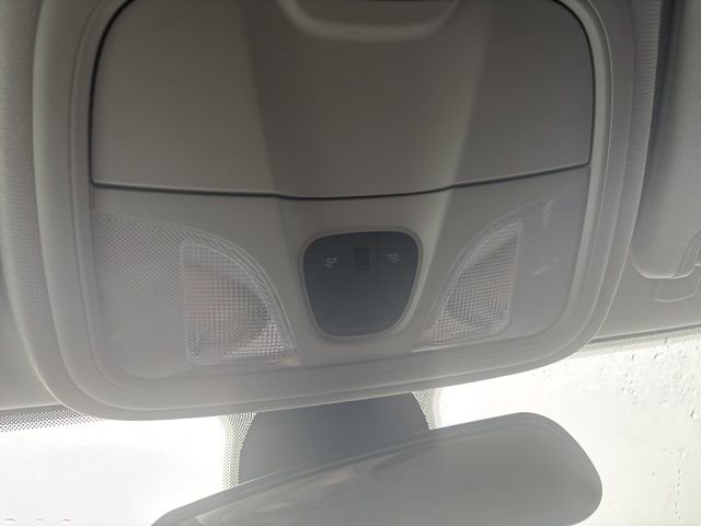 Used 2020 Jeep Cherokee Latitude Plus w/ Cold Weather Group image 14