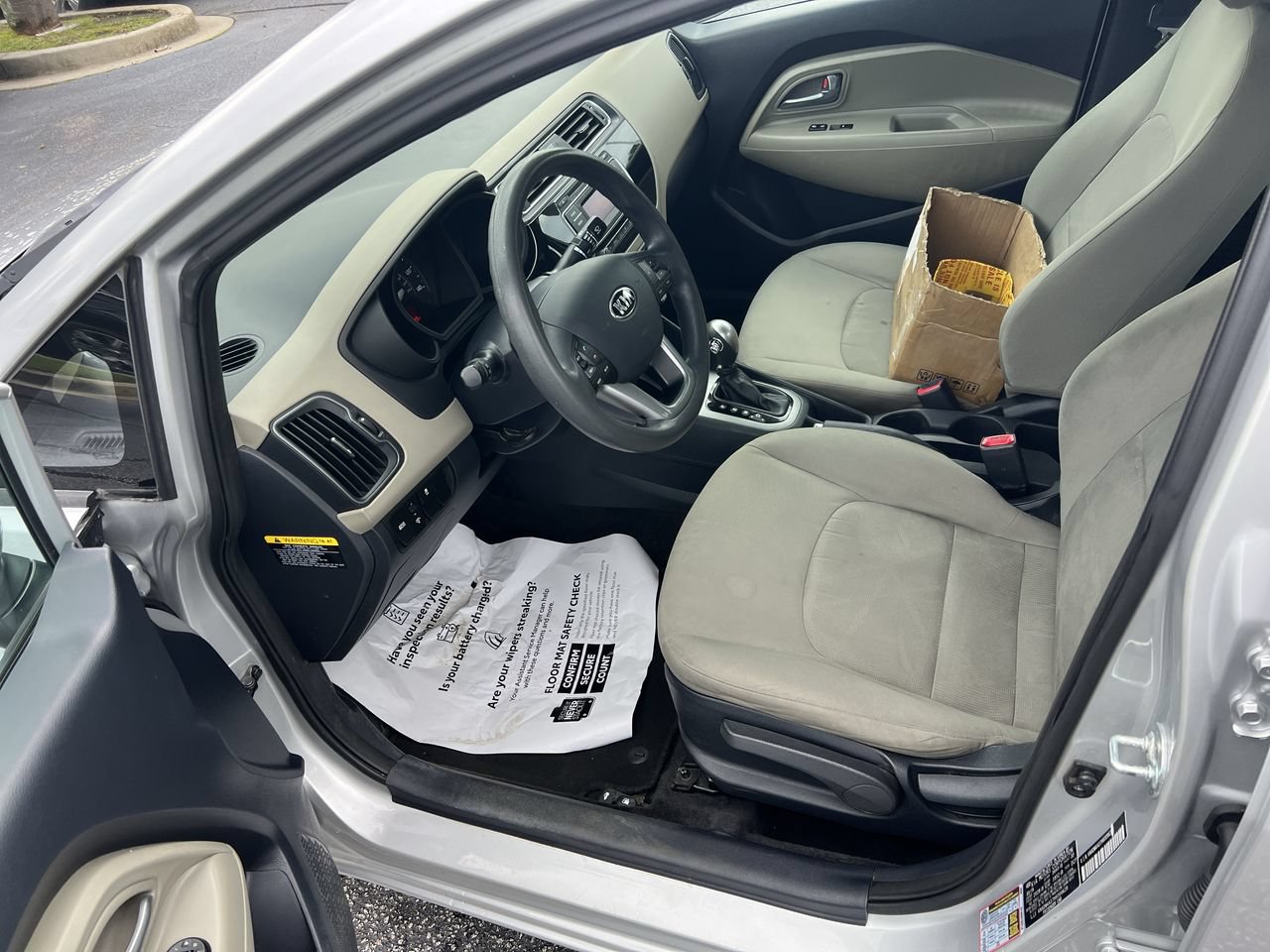 Used 2017 Kia Rio LX w/ Power Package FWD image 16