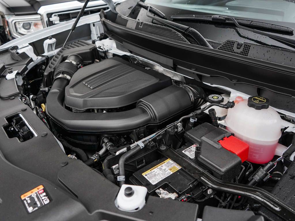 New 2026 GMC Acadia Denali Ultimate w/ LPO, Floor Liner Package AWD/4WD image 7
