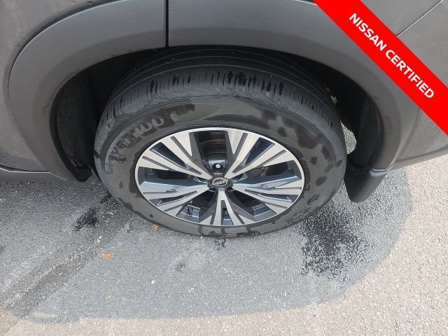 Certified 2023 Nissan Rogue SV w/ SV Premium B Package AWD/4WD image 12