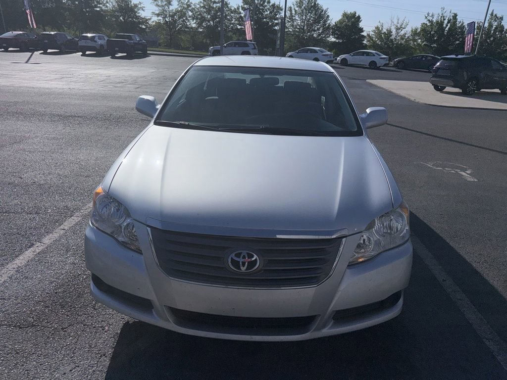 Used 2010 Toyota Avalon XL FWD image 6
