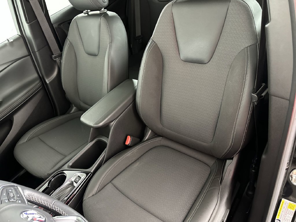Used 2023 Buick Encore GX Select w/ Experience Buick Package FWD image 23