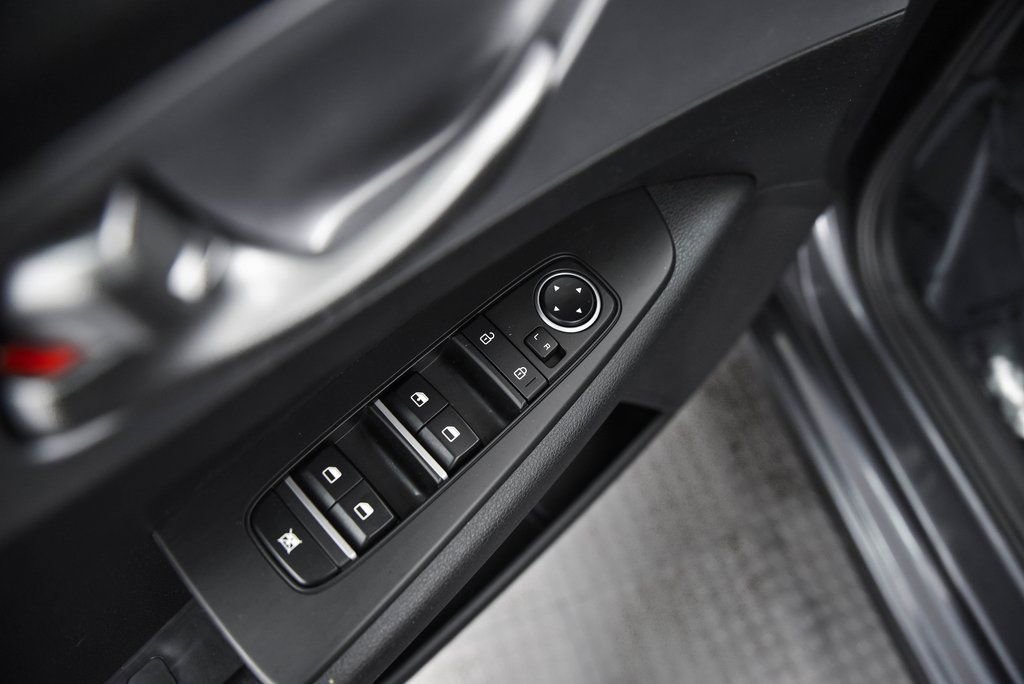 Used 2022 Kia Forte LXS image 12