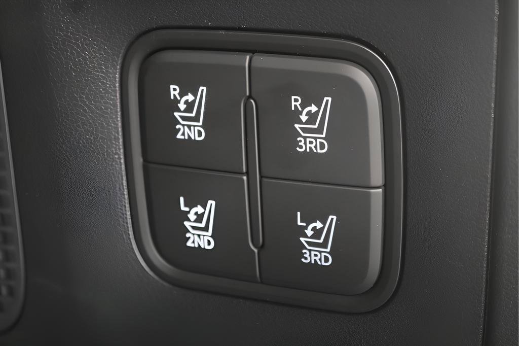 New 2026 Hyundai Ioniq 9 Limited image 13