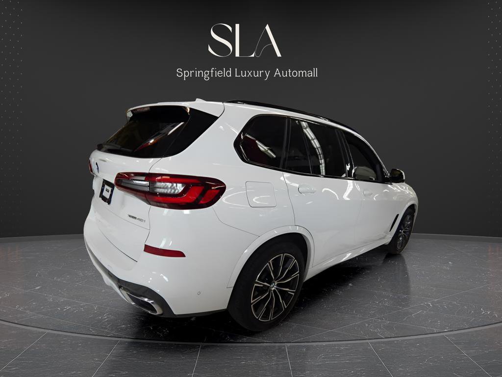 Used 2021 BMW X5 xDrive40i w/ M Sport Package image 5