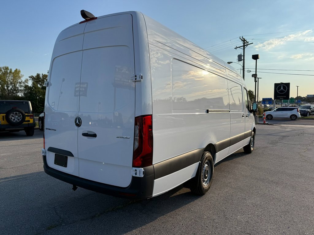 New 2025 Mercedes-Benz Sprinter 2500 image 2