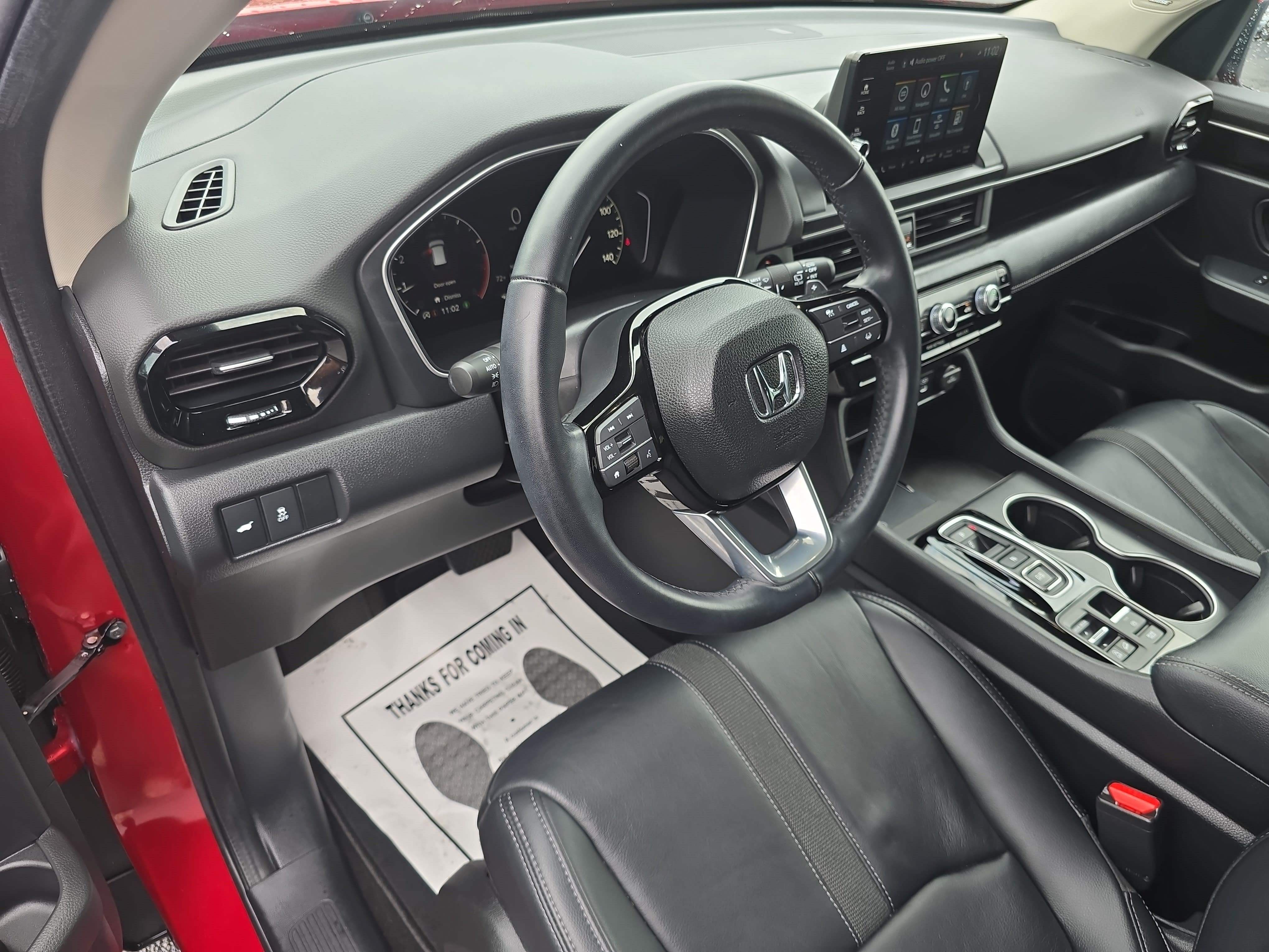 Used 2024 Honda Pilot Touring image 18
