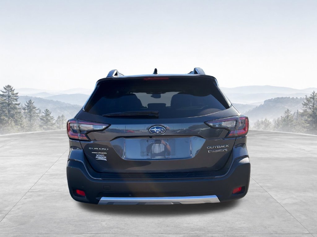 Used 2025 Subaru Outback Touring XT AWD/4WD image 8