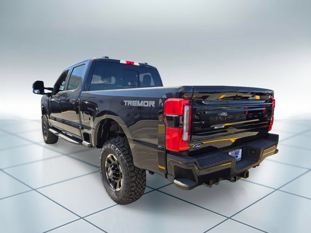 New 2026 Ford F350 Platinum w/ Tremor Off-Road Package AWD/4WD image 5