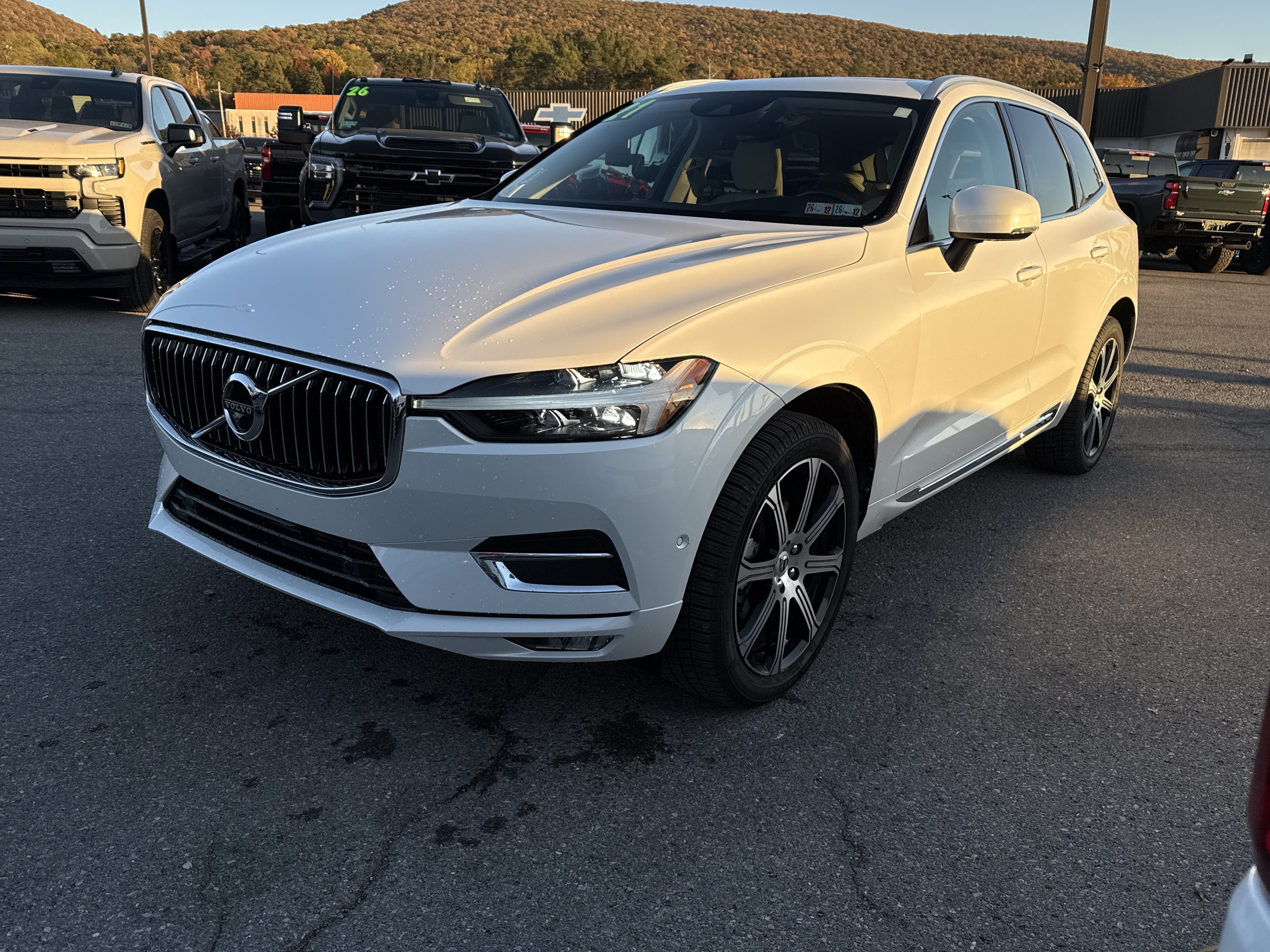 Used 2021 Volvo XC60 T5 Inscription w/ Advanced Package AWD/4WD image 8