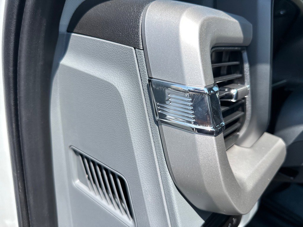 New 2025 Ford F350 XL w/ XL Chrome Package image 27